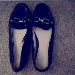 Women’s Coach Loafers size 8.5 great condition!